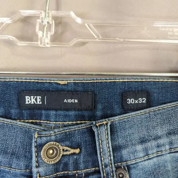 BKE Aiden Jeans Mens 30x32 Blue Slim Boot Western - Picture 2 of 10